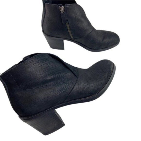 Eileen Fisher Murphy Storm Textured Nubuck Black Leather Ankle Booties - Picture 4 of 11
